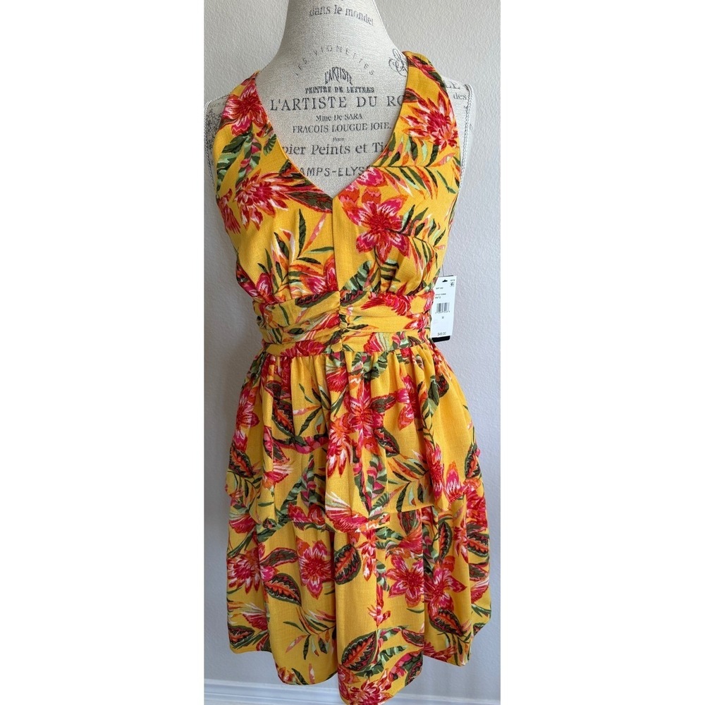 BCX Juniors Halter Style Tiered Mini Dress Floral Size XS Hawaiian Summer - Picture 6 of 6